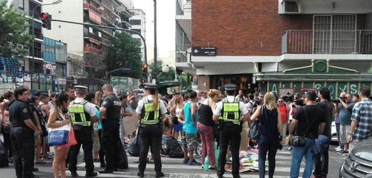 Los manteros quisieron volver a la avenida Avellaneda