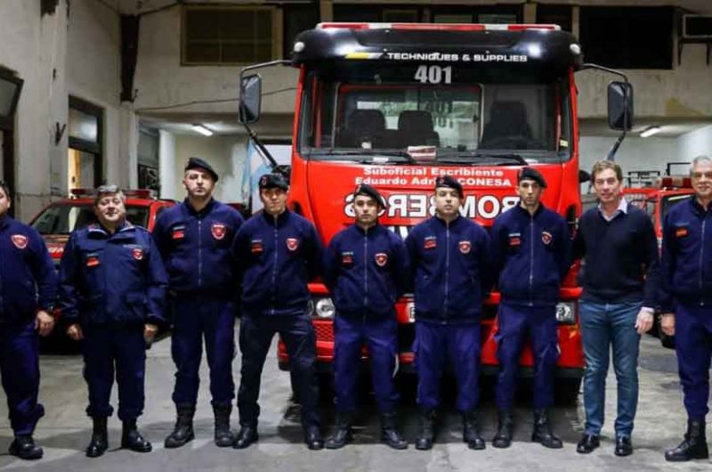 Santilli felicitó por su labor a Bomberos de la Ciudad