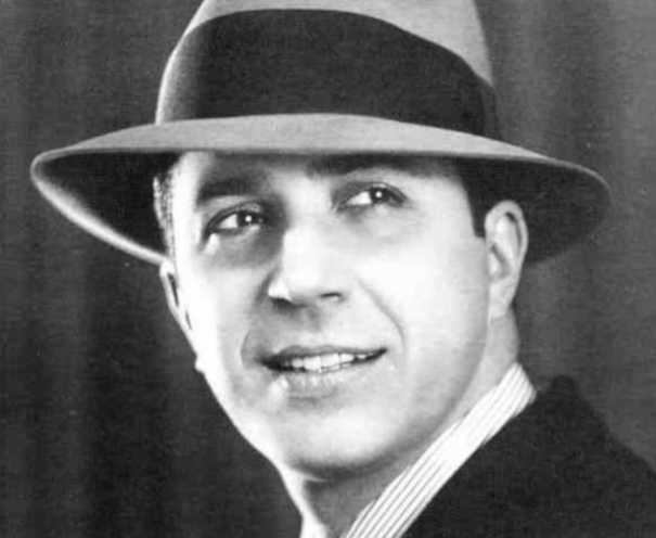 Gardel y el primer Mundial de fútbol: 90 años después