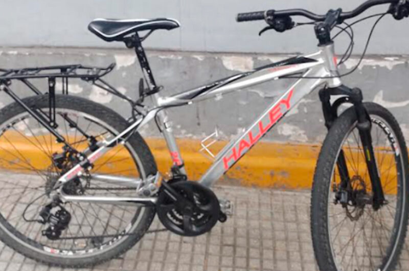 Detienen a un hombre que vendía por Internet una bicicleta robada