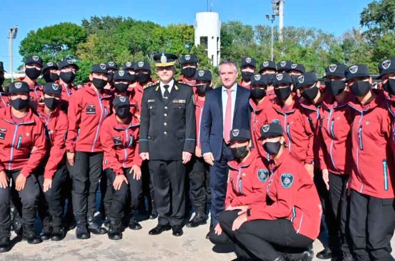 324 nuevos oficiales de la Policía de la Ciudad