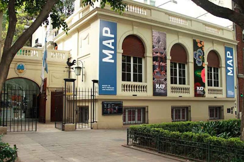 Inauguración en el Museo de Arte Popular José Hernández