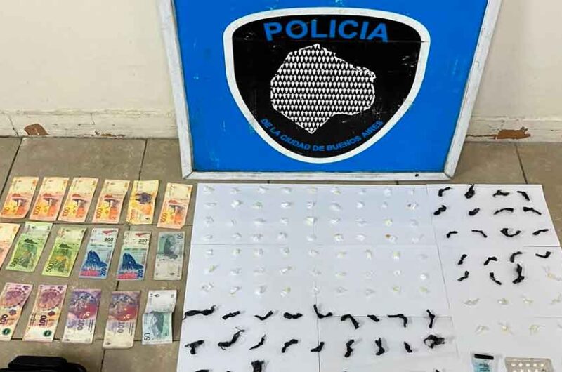 Dos dealers detenidos con 119 envoltorios de pasta base