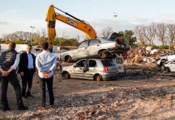 Compactan más de 2.800 autos que estaban abandonados