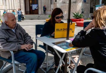 Las oficinas móviles llegan a diferentes barrios