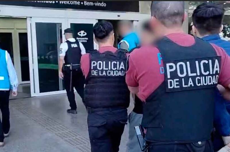 Cinco delincuentes chilenos fueron expulsados del país